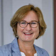 Victoire DEGEZ