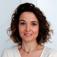 Lucia DUMAS